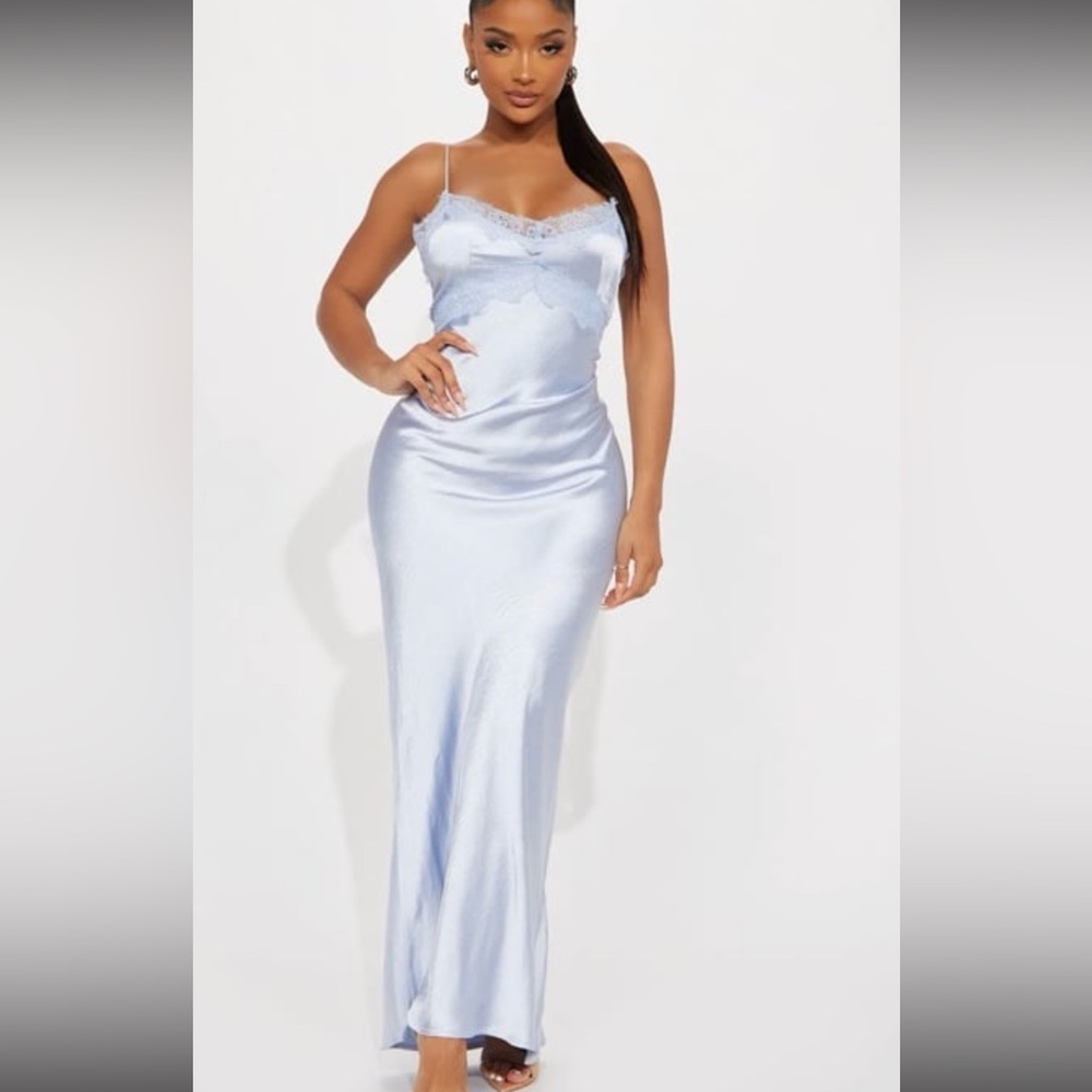 NWT Fashion Nova Jania Maxi dress sz L